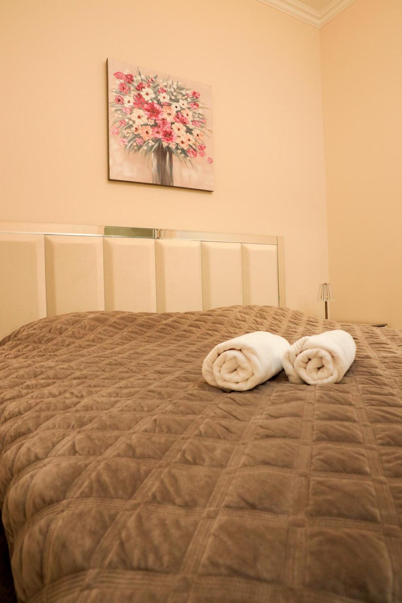 4Elements Apartments 예레반 외부 사진