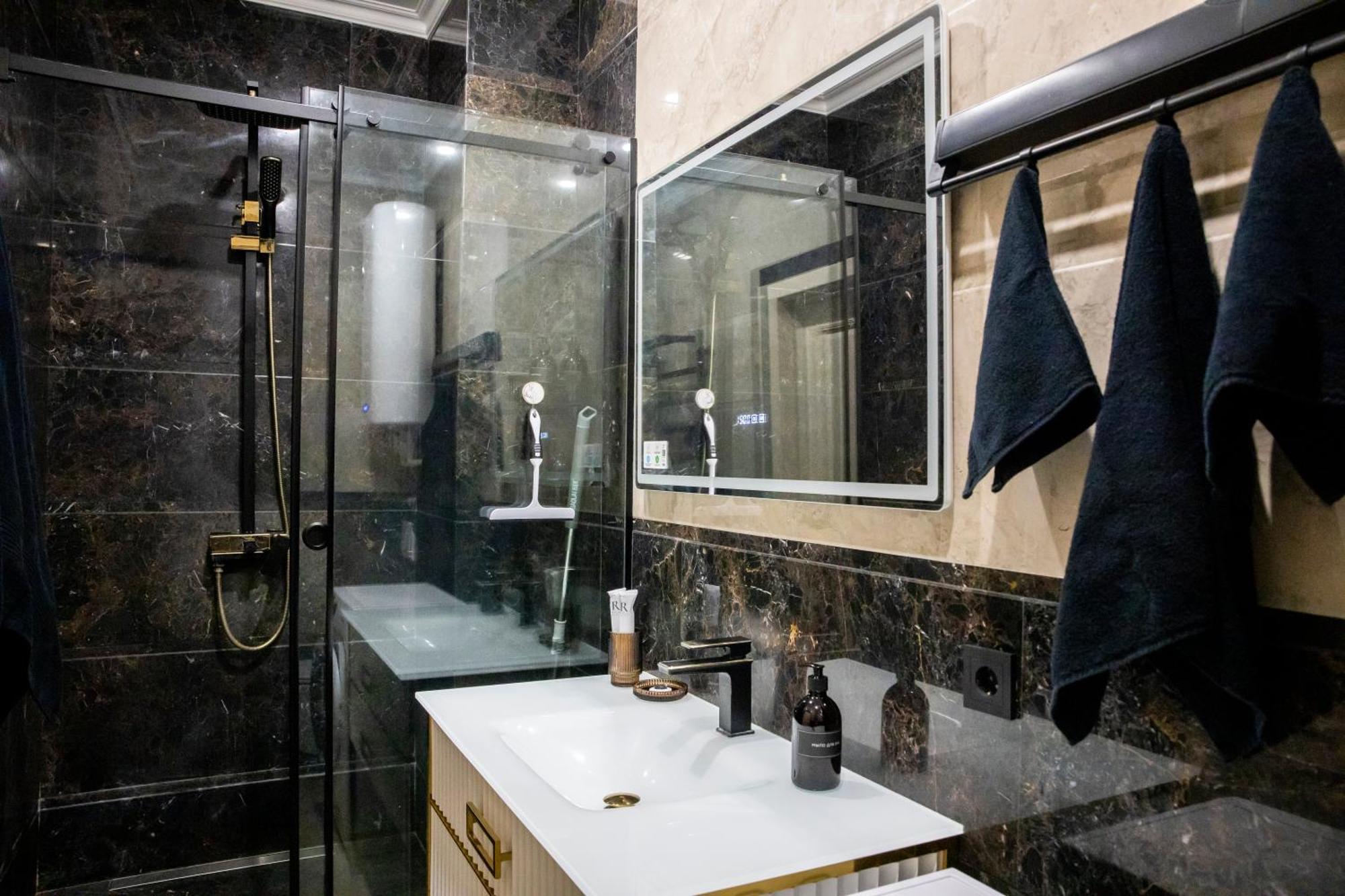 4Elements Apartments 예레반 외부 사진
